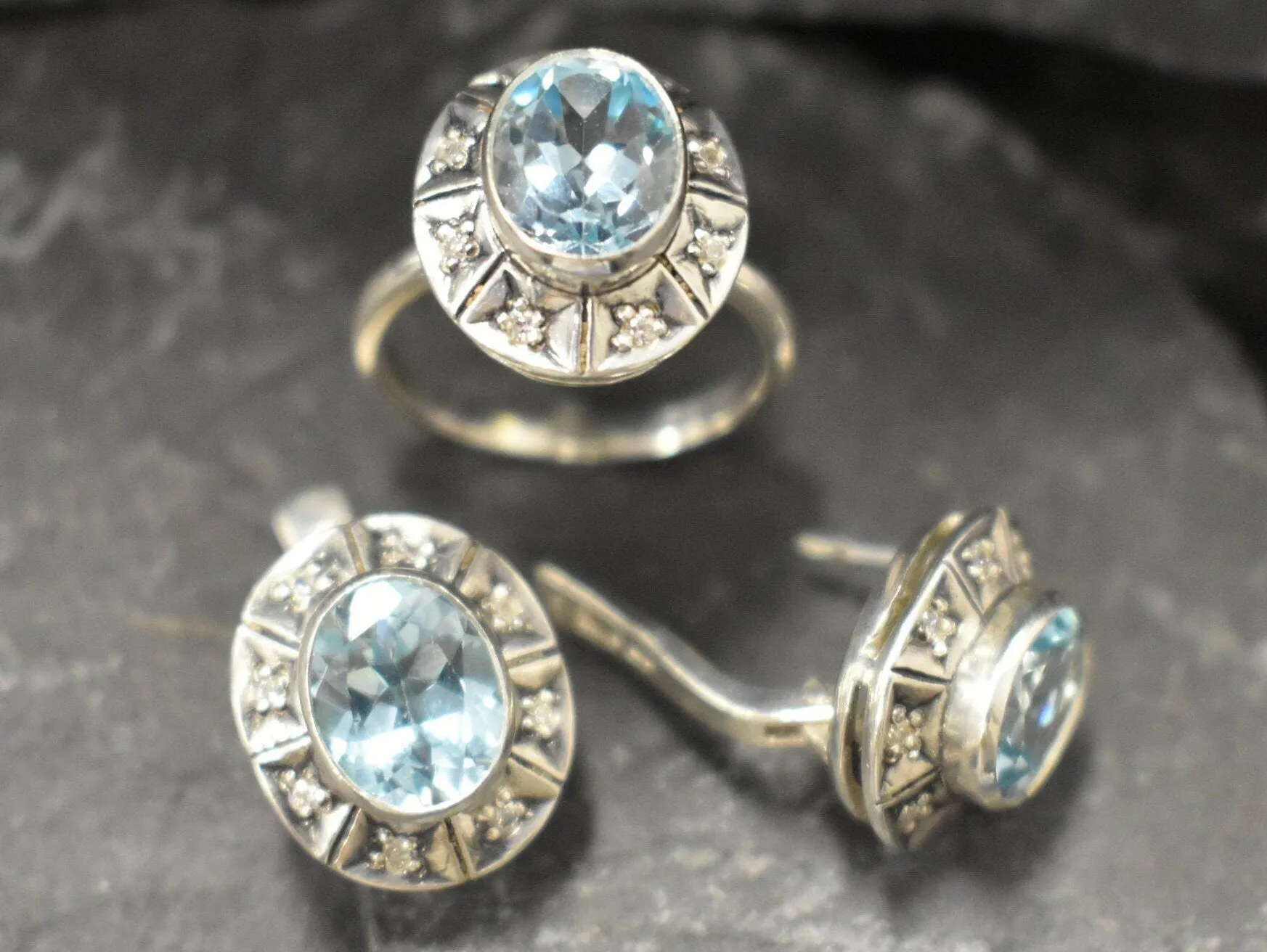 Genuine Topaz Ring - Vintage Topaz Ring - Blue Topaz Ring
