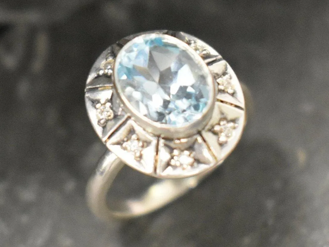 Genuine Topaz Ring - Vintage Topaz Ring - Blue Topaz Ring
