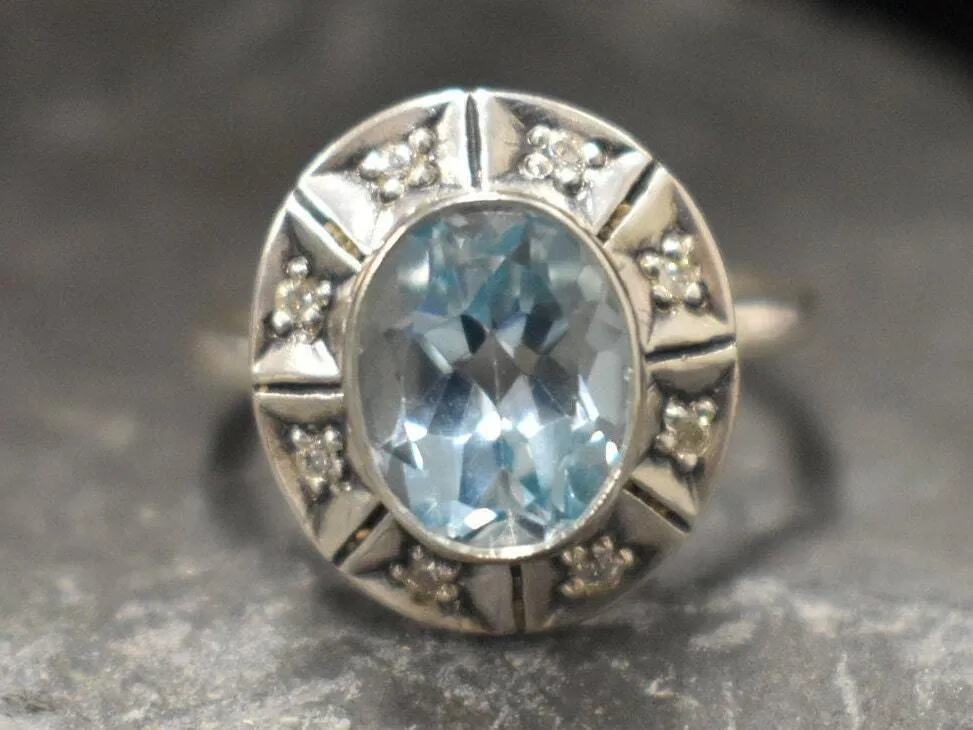 Genuine Topaz Ring - Vintage Topaz Ring - Blue Topaz Ring