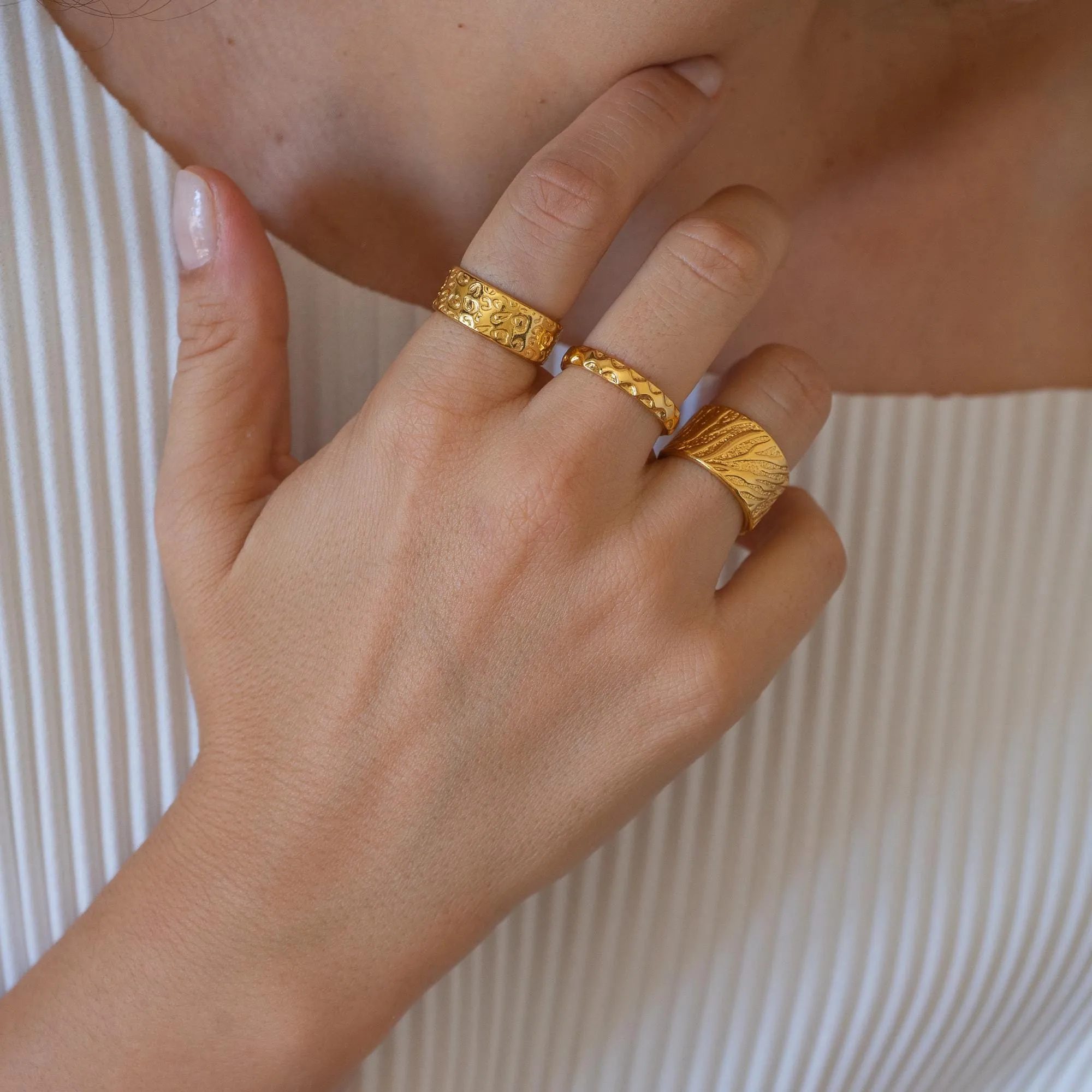 Gold Animal Print Pattern Ring