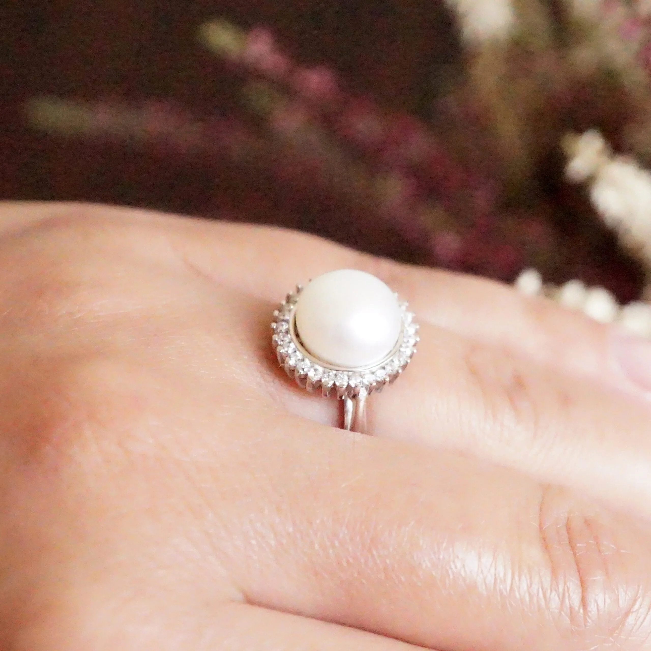 Leilani X - Fresh water pearl and zirconia ring