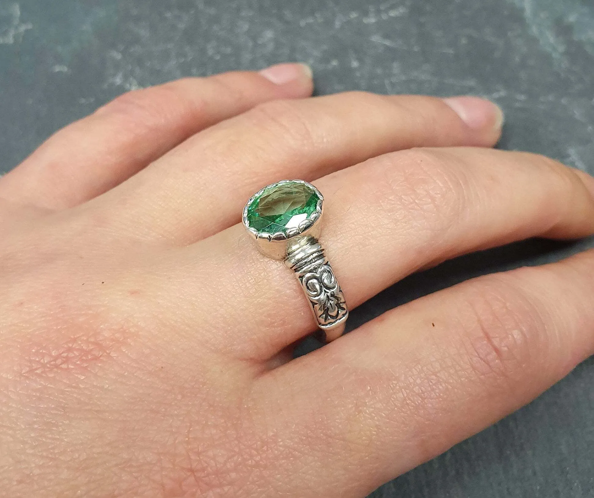 Mint Emerald Ring - Green Tribal Ring - Vintage Boho Ring
