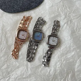 Naduli Women's Square Chain Watch