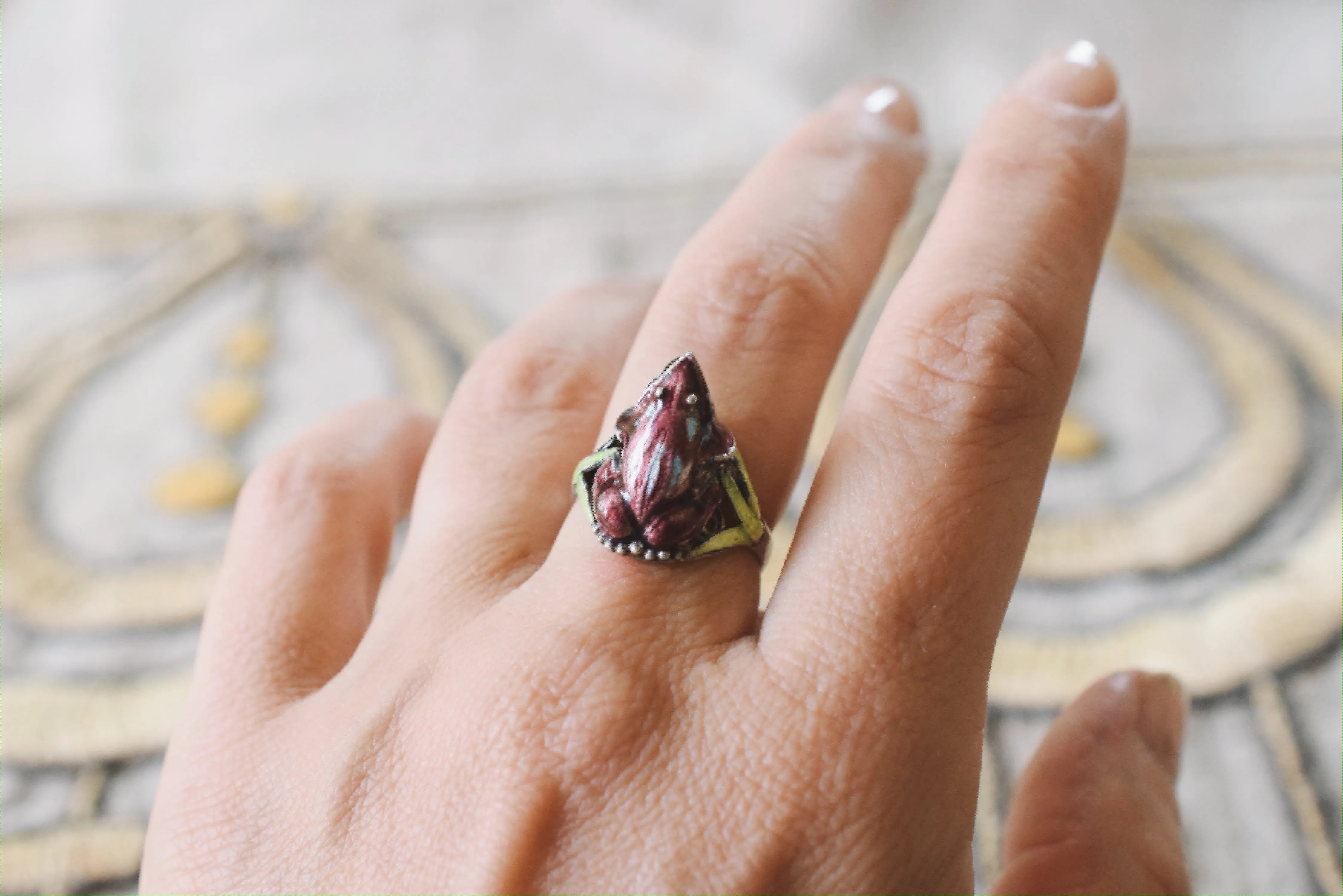 Vintage Enamel Frog Ring